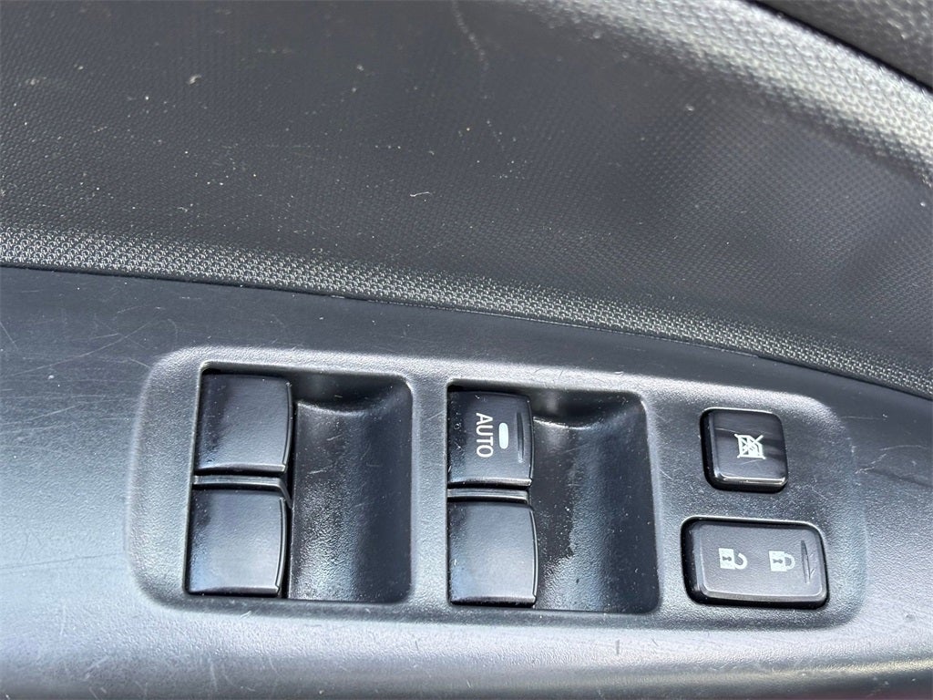 2022 Mitsubishi Mirage ES