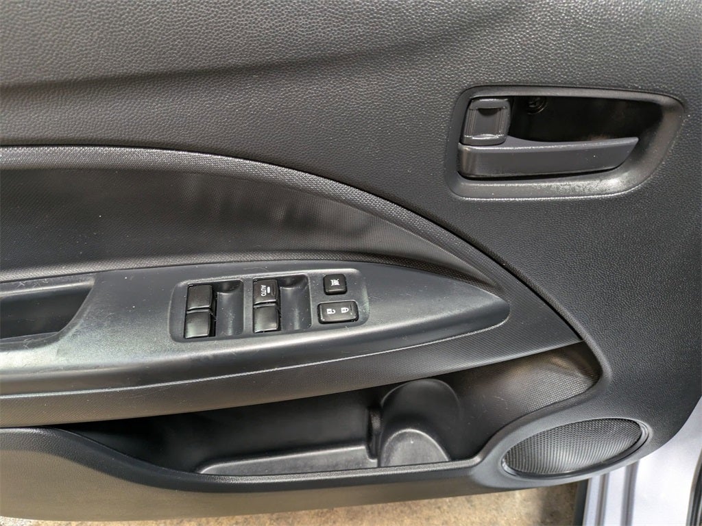 2024 Mitsubishi Mirage G4 ES