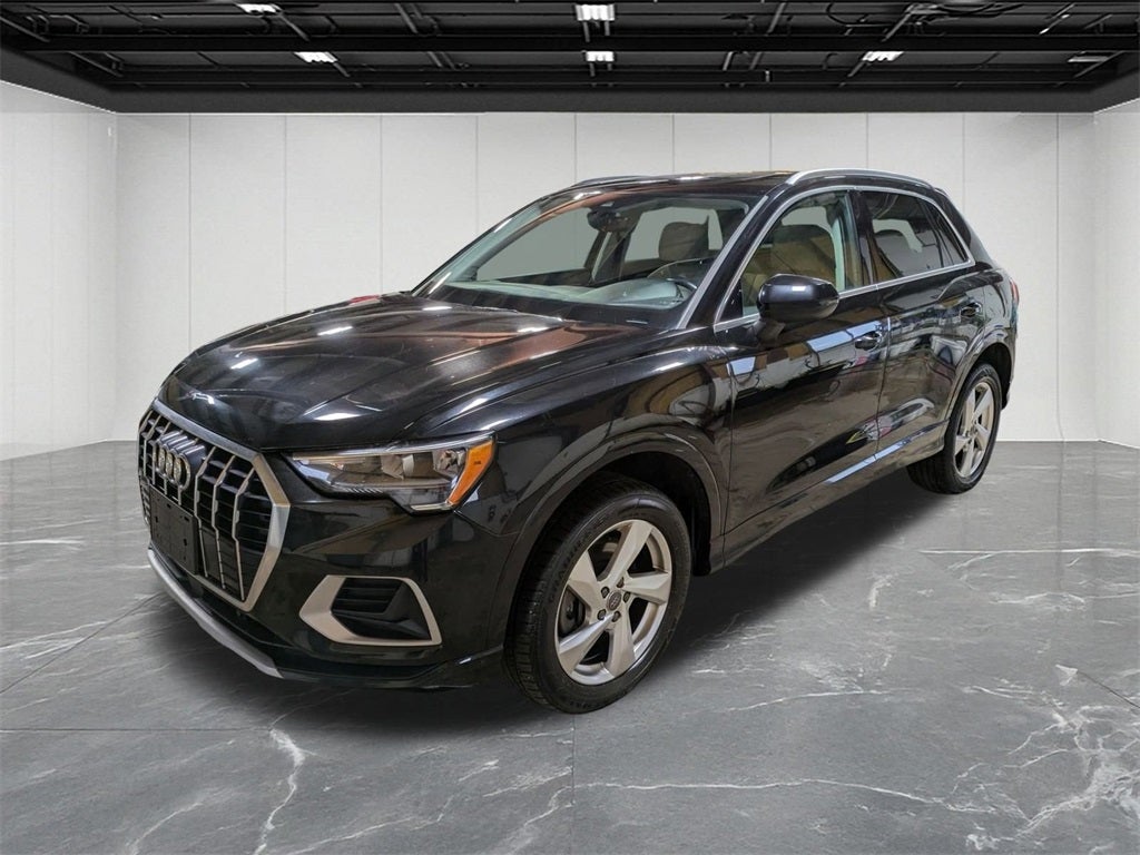 2020 Audi Q3 Premium quattro