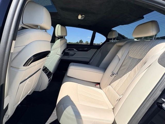 2018 BMW 7 Series 750i xDrive