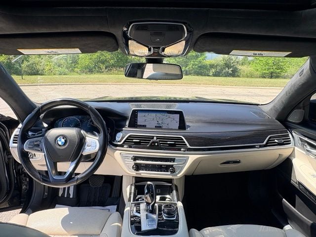 2018 BMW 7 Series 750i xDrive
