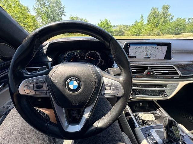 2018 BMW 7 Series 750i xDrive