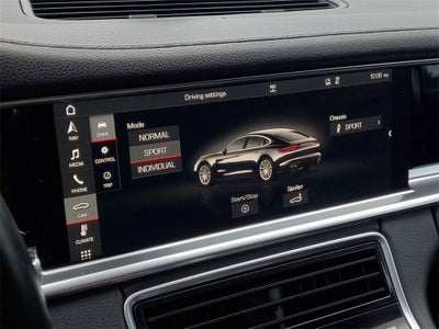 2018 Porsche Panamera 4