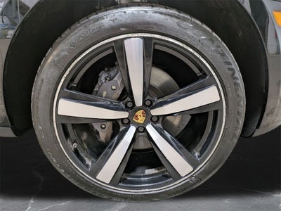 2022 Porsche Macan Base