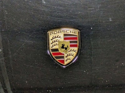 2022 Porsche Macan Base