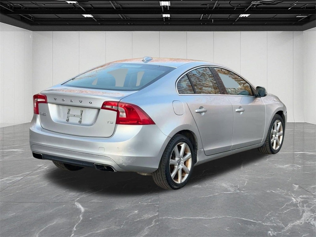 2016 Volvo S60 T5 Drive-E Premier