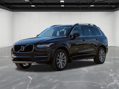 2016 Volvo XC90 Hybrid T8 Momentum