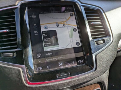 2016 Volvo XC90 Hybrid T8 Momentum