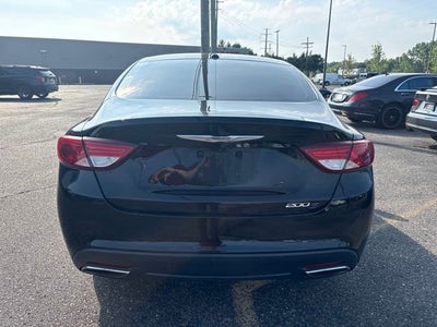 2016 Chrysler 200 S