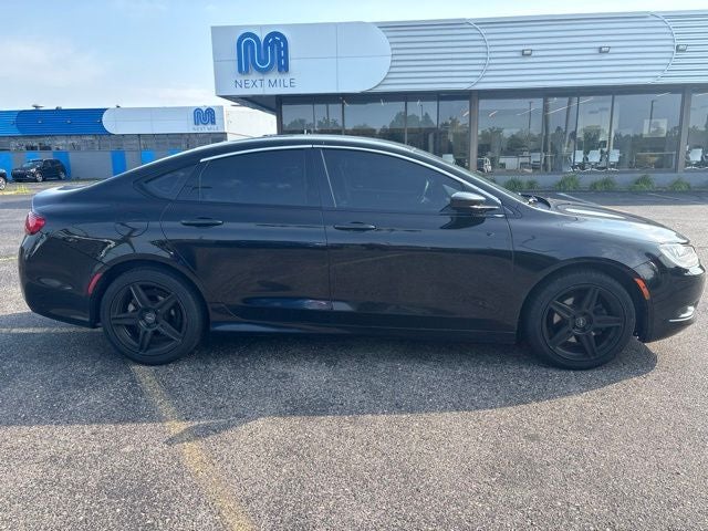 2016 Chrysler 200 S