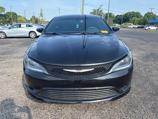 2016 Chrysler 200 S