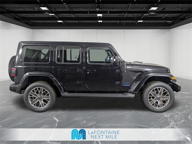2022 Jeep Wrangler Unlimited Sahara High Altitude 4xe