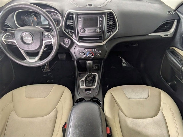 2016 Jeep Cherokee Sport