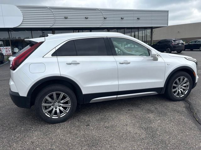 2020 Cadillac XT4 Premium Luxury