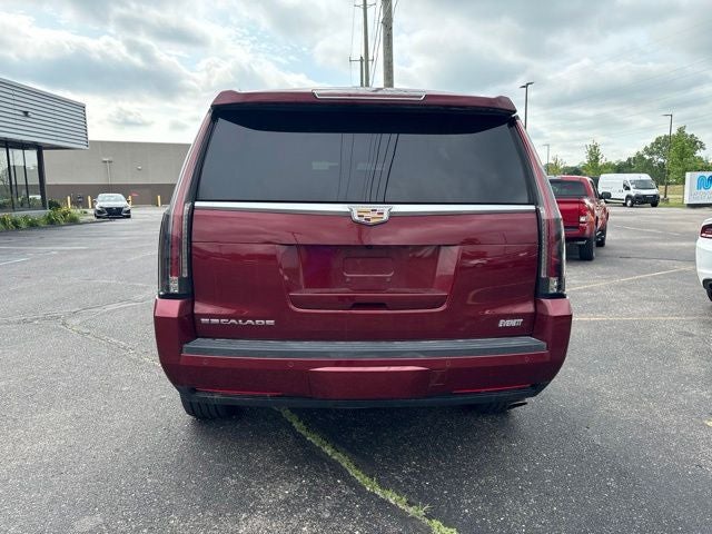 2016 Cadillac Escalade Platinum Edition