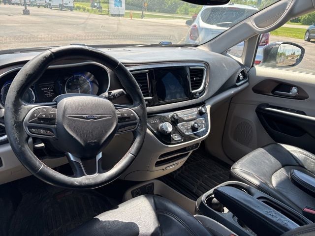 2017 Chrysler Pacifica Touring L