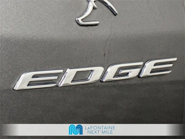 2020 Ford Edge SE