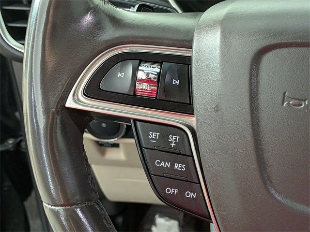 2019 Lincoln Nautilus Select