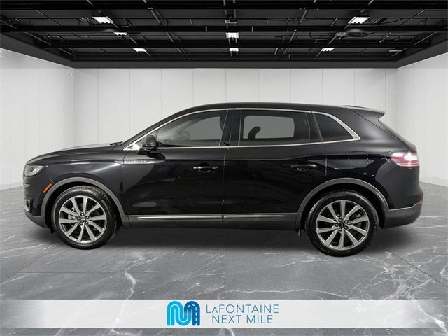 2019 Lincoln Nautilus Select