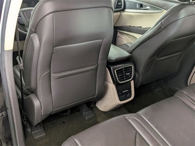 2019 Lincoln Nautilus Select