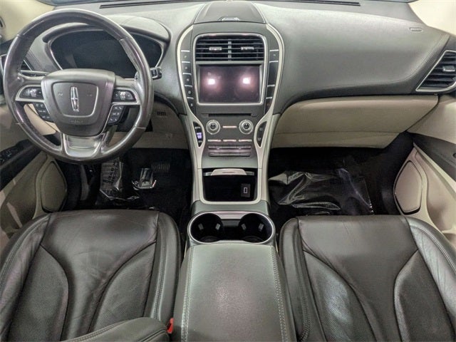 2019 Lincoln Nautilus Select