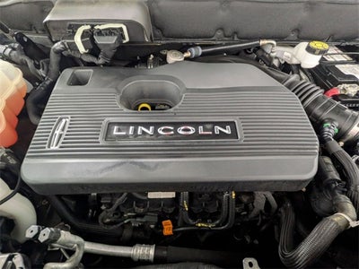 2019 Lincoln Nautilus Select