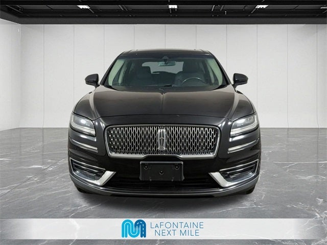 2019 Lincoln Nautilus Select
