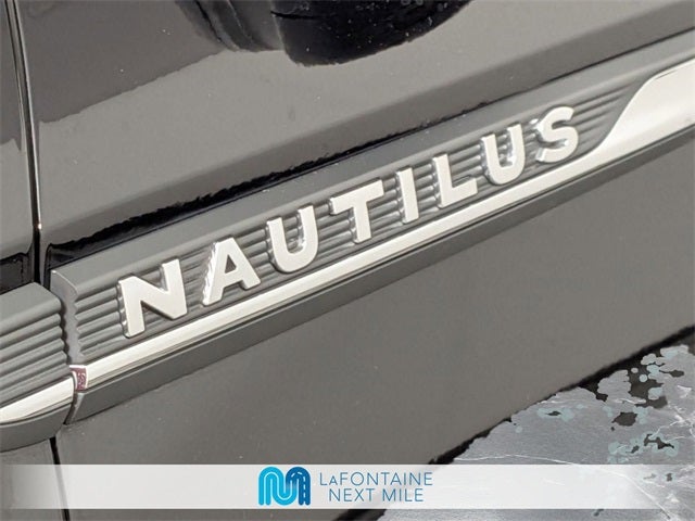 2019 Lincoln Nautilus Select