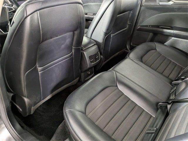 2017 Ford Fusion Hybrid SE