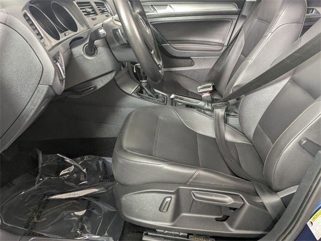 2015 Volkswagen Golf SportWagen SE