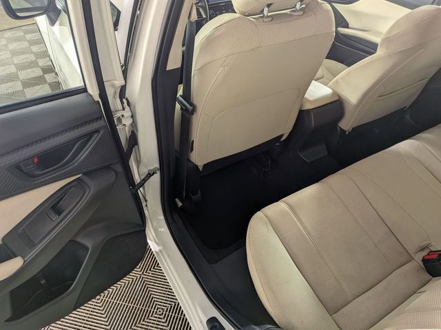 2019 Subaru Impreza 2.0i