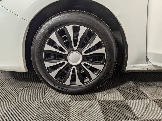 2019 Subaru Impreza 2.0i