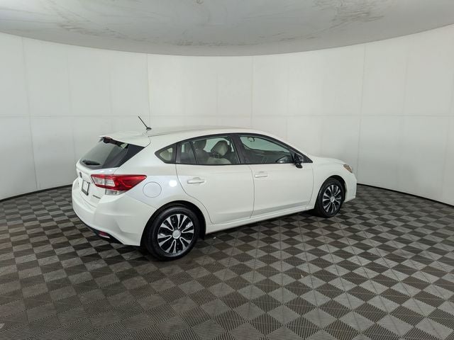 2019 Subaru Impreza 2.0i