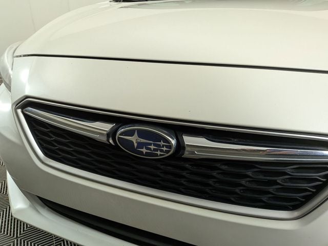 2019 Subaru Impreza 2.0i
