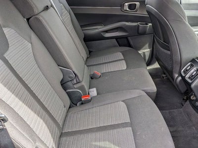 2023 Kia Sorento LX