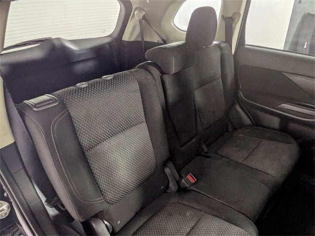 2019 Mitsubishi Outlander ES