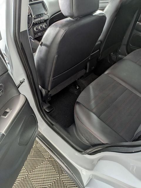 2025 Mitsubishi Outlander Sport 2.0 SE