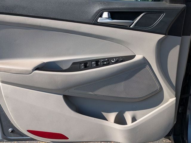2021 Hyundai Tucson SE