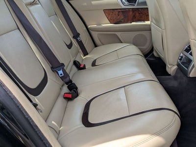 2015 Jaguar XF 3.0 Sport