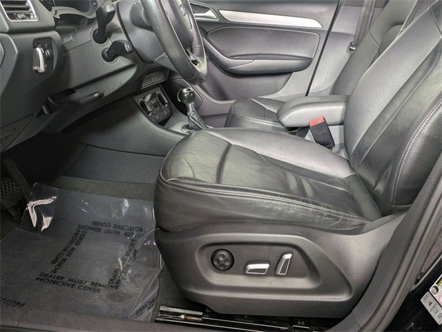 2018 Audi Q3 2.0T Premium quattro