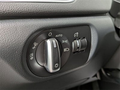 2018 Audi Q3 2.0T Premium quattro